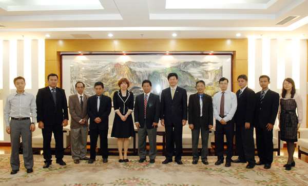 欧盟-印尼贸易支持项目代表团访问CNAS